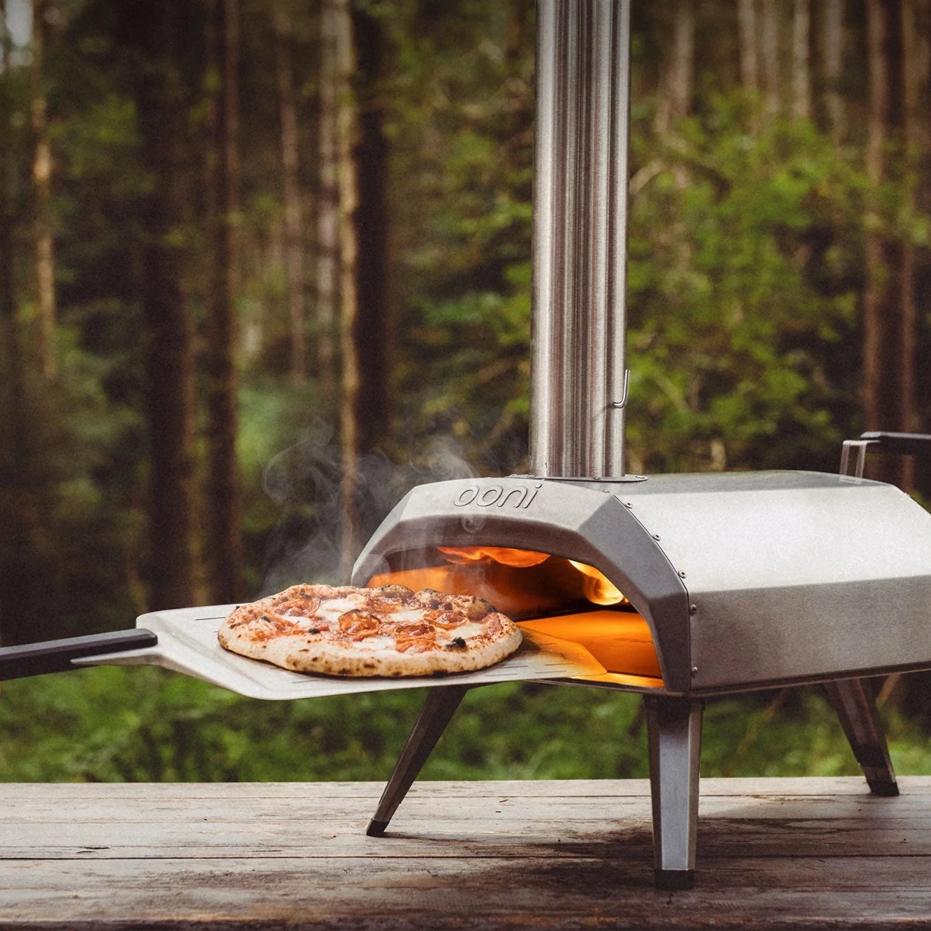 Ooni Karu 12 Wood / Charcoal Pizza Oven