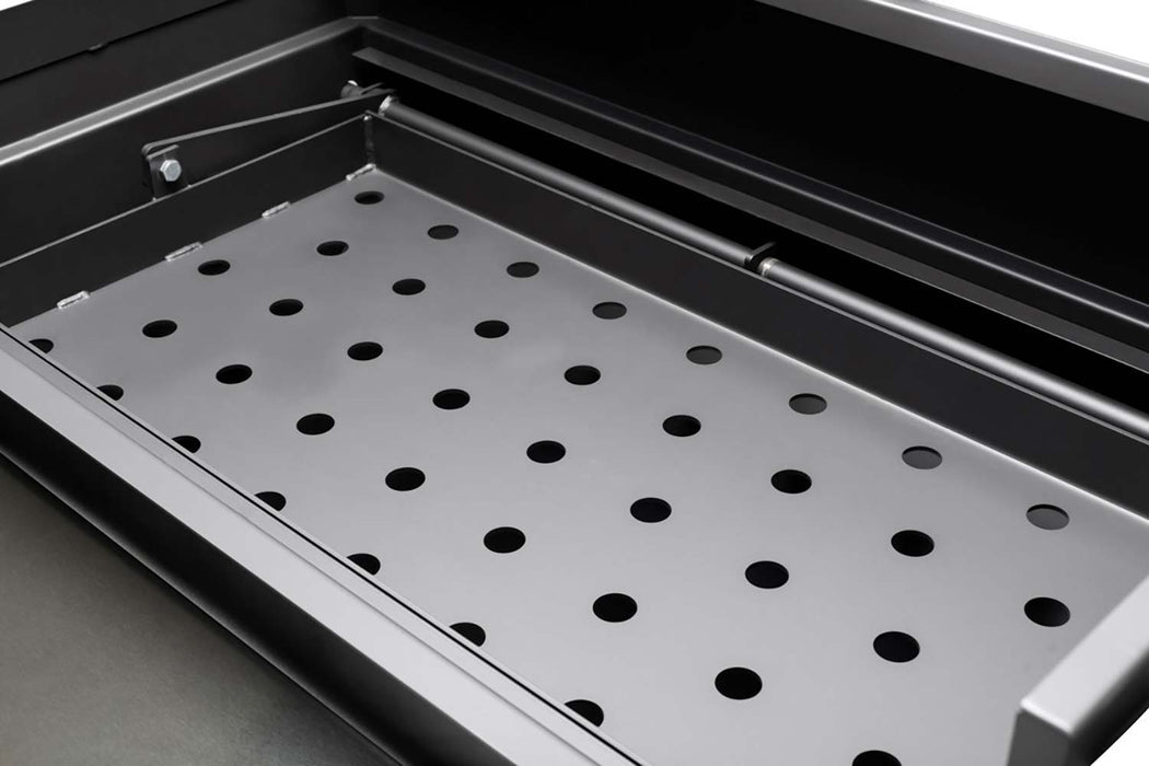 Yoder Smoker - 24" x 48" Flat Top Charcoal Grill